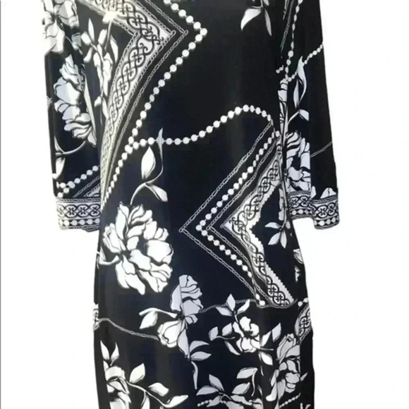 WHITE HOUSE BLACK MARKET DRESS- Classy - Picture 4 of 6